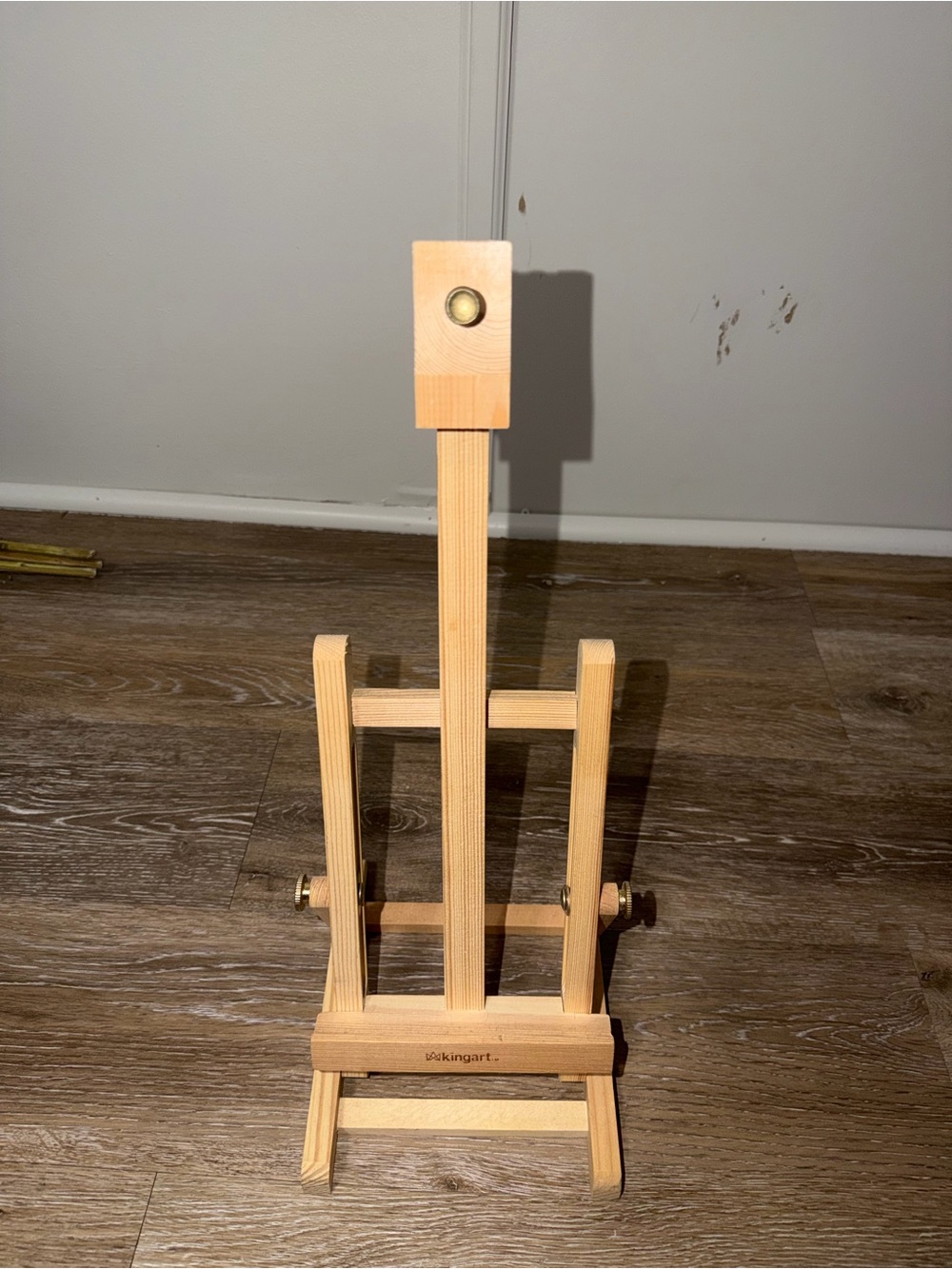 Natural Wood Tabletop Easel